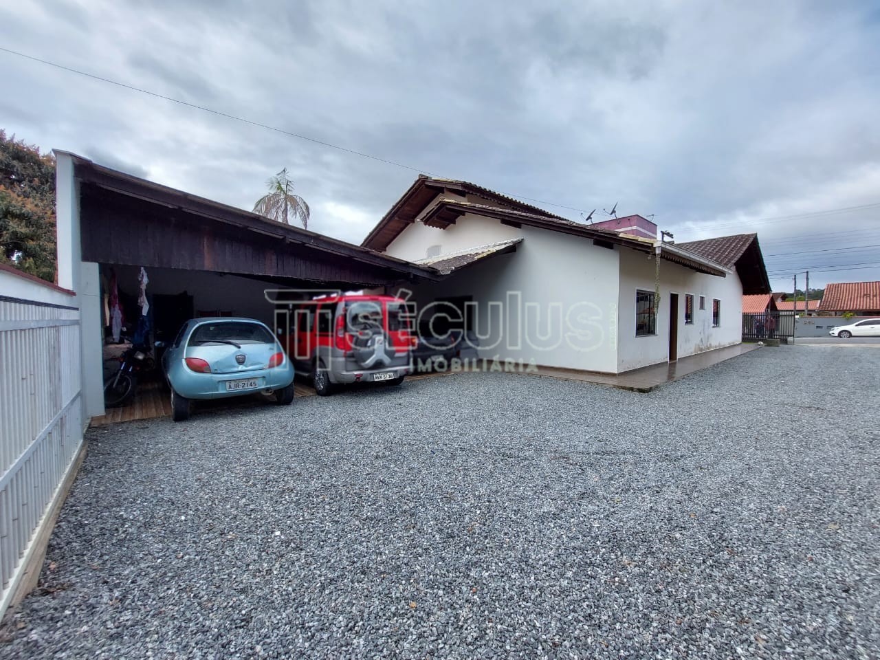 WhatsApp Image 2022-08-11 at 15.51.09(3).jpeg