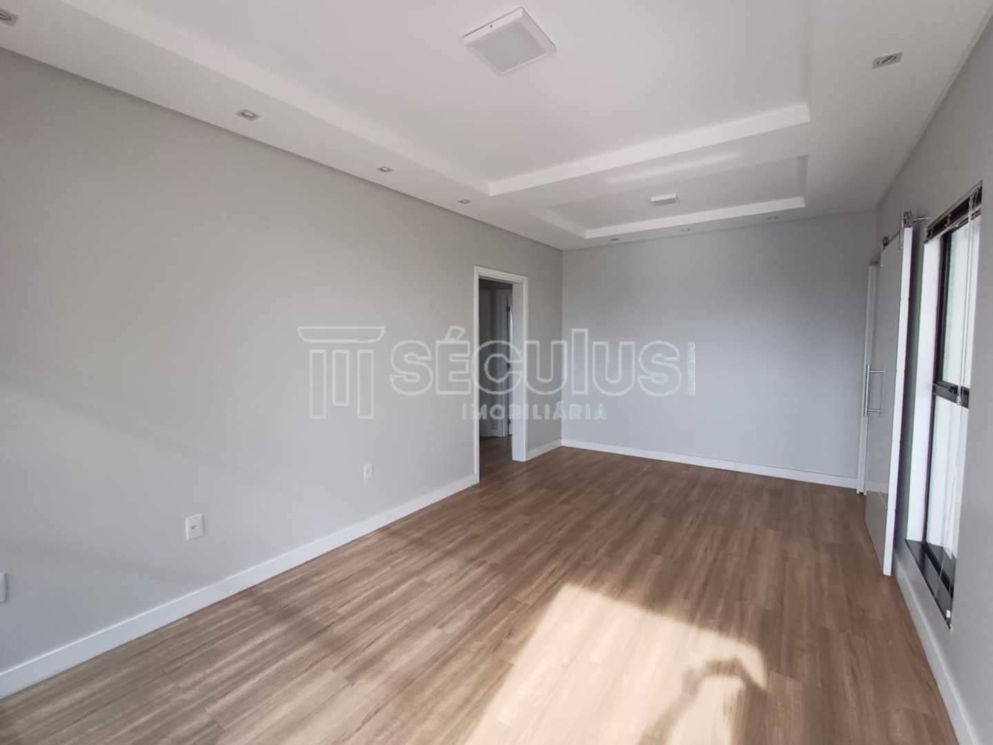 WhatsApp Image 2024-11-28 at 10.49.03.jpeg