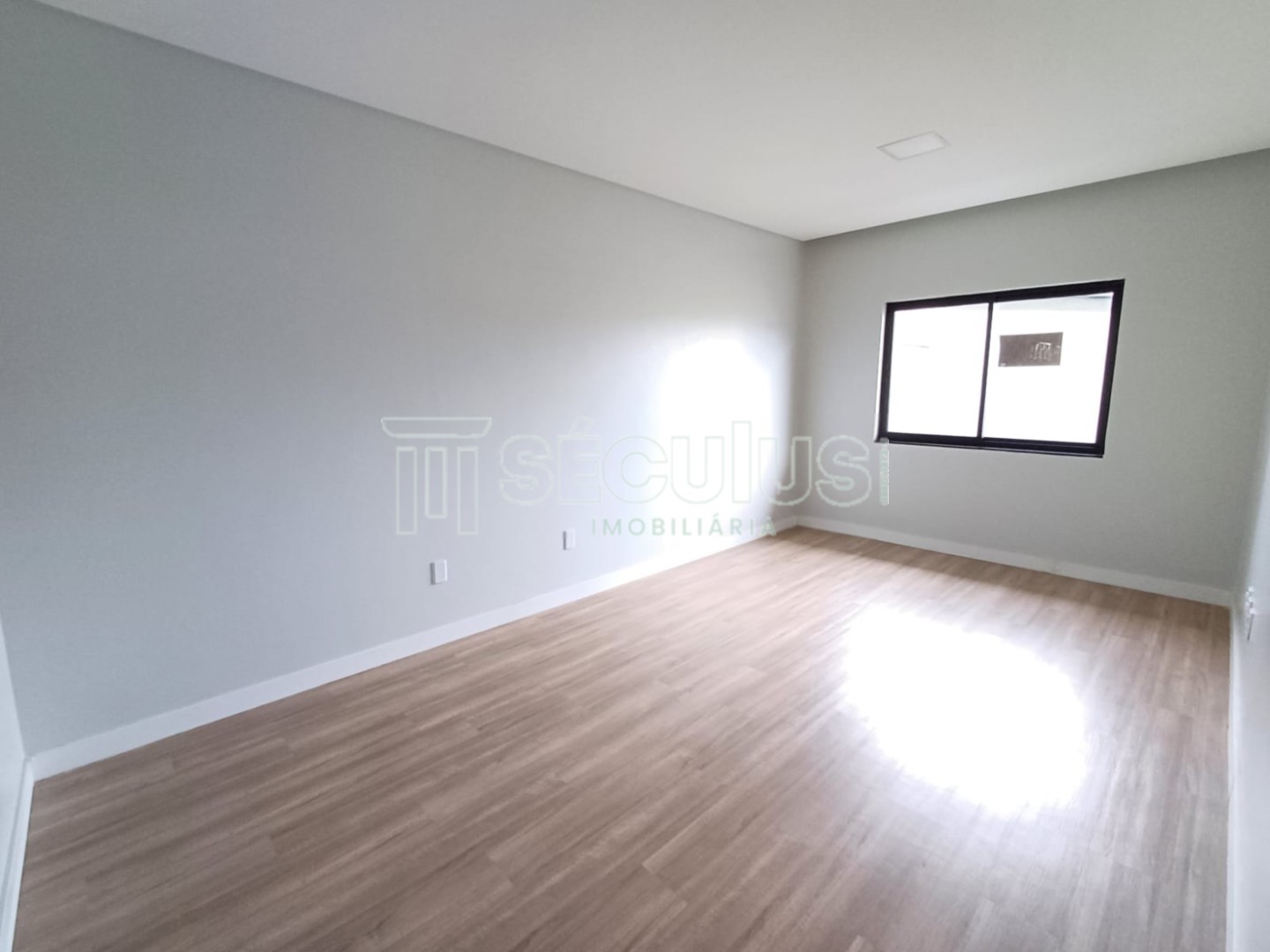 WhatsApp Image 2024-11-28 at 10.49.11 (1).jpeg