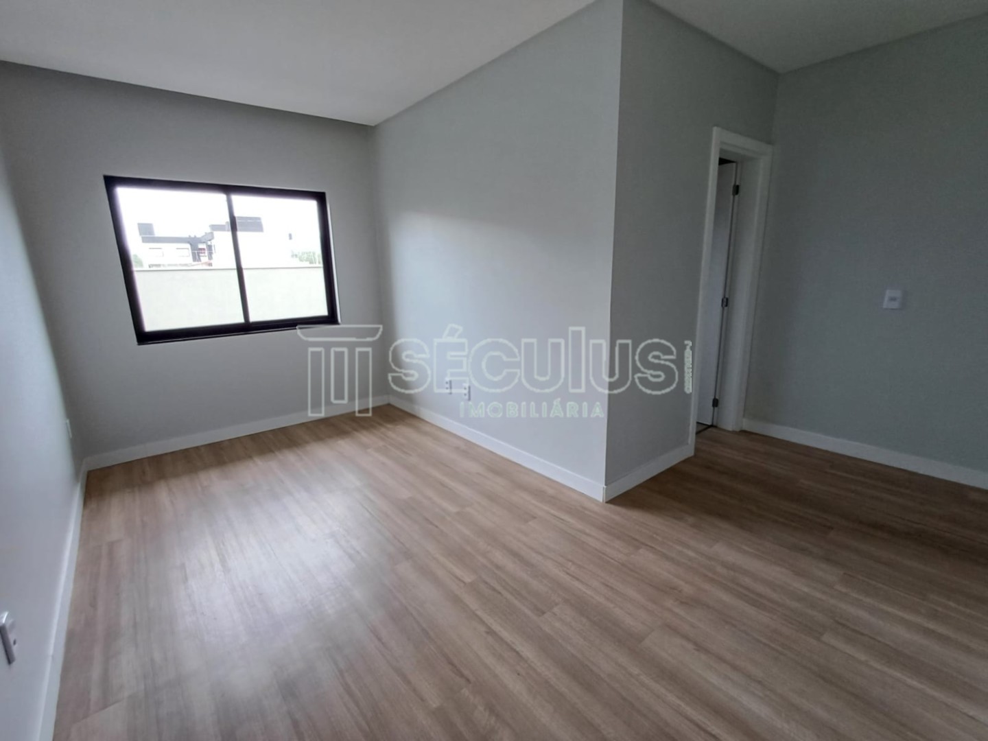 WhatsApp Image 2024-11-28 at 10.49.14 (2).jpeg