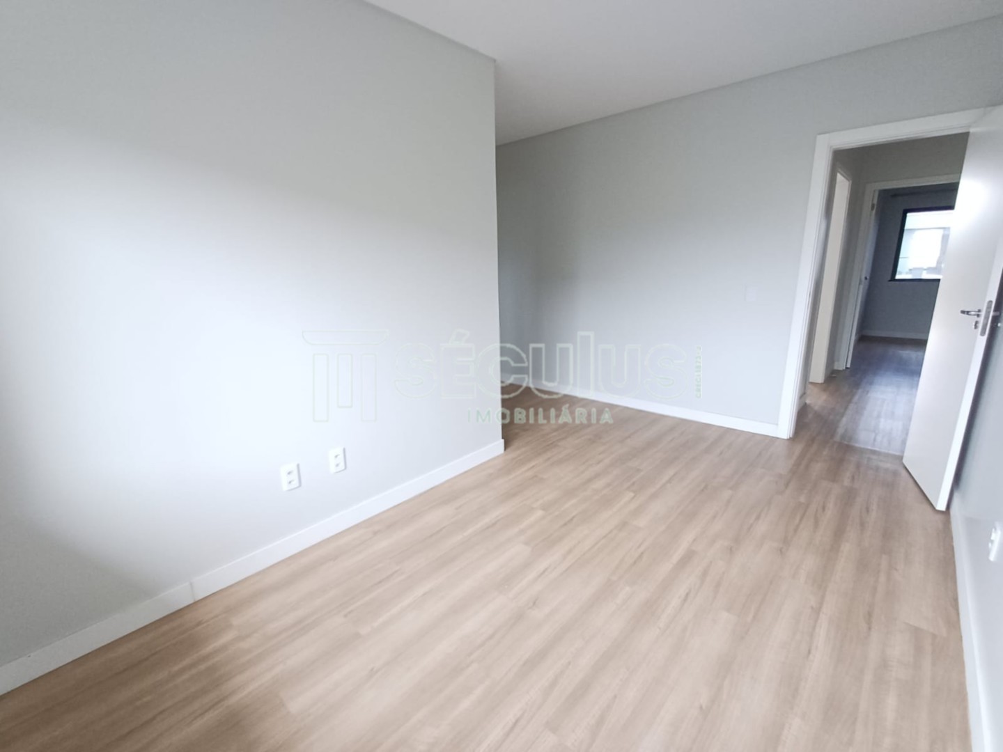 WhatsApp Image 2024-11-28 at 10.49.15.jpeg