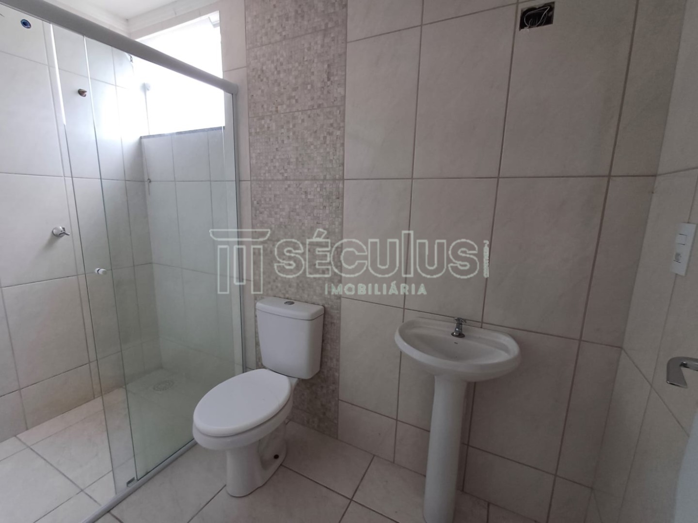 WhatsApp Image 2024-09-24 at 16.04.06 (1).jpeg