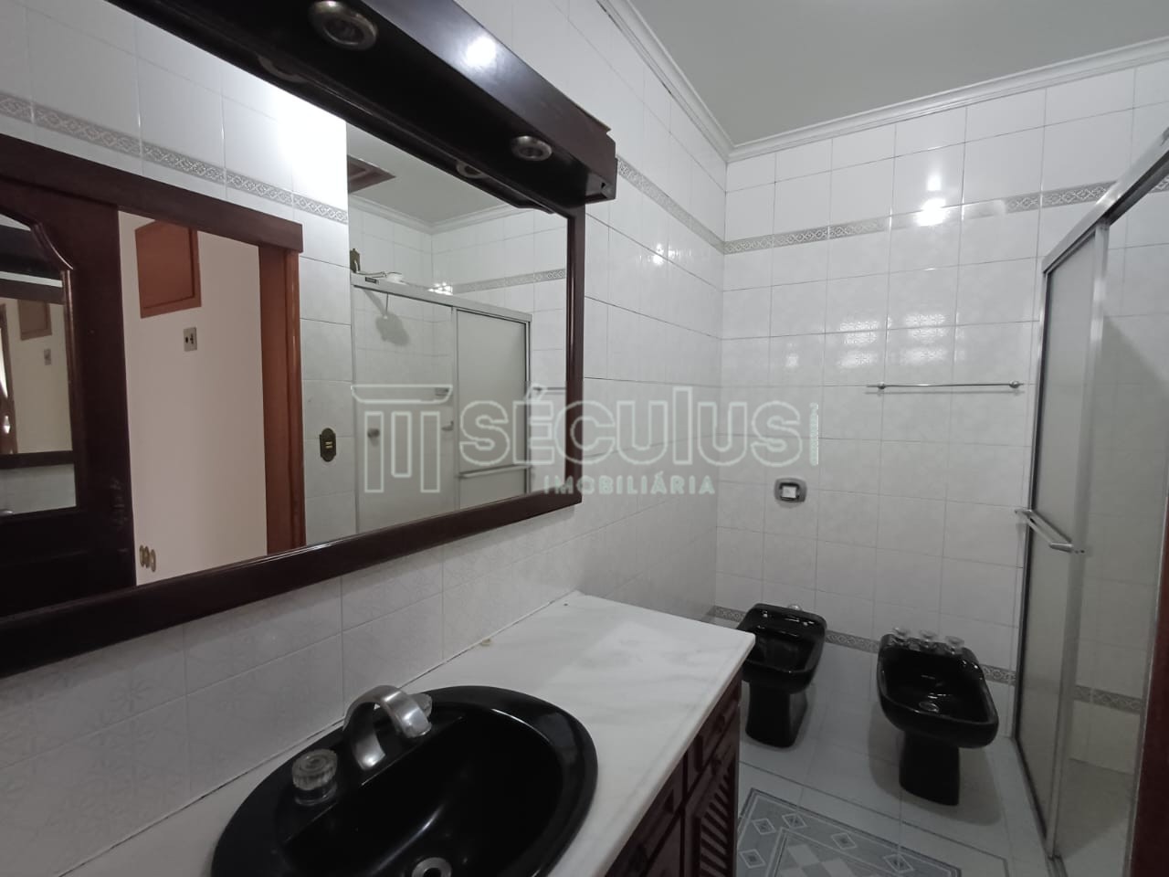 WhatsApp Image 2025-09-09 at 10.27.09.jpeg