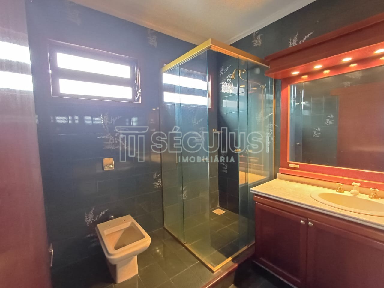 WhatsApp Image 2025-09-09 at 10.26.51 (1).jpeg