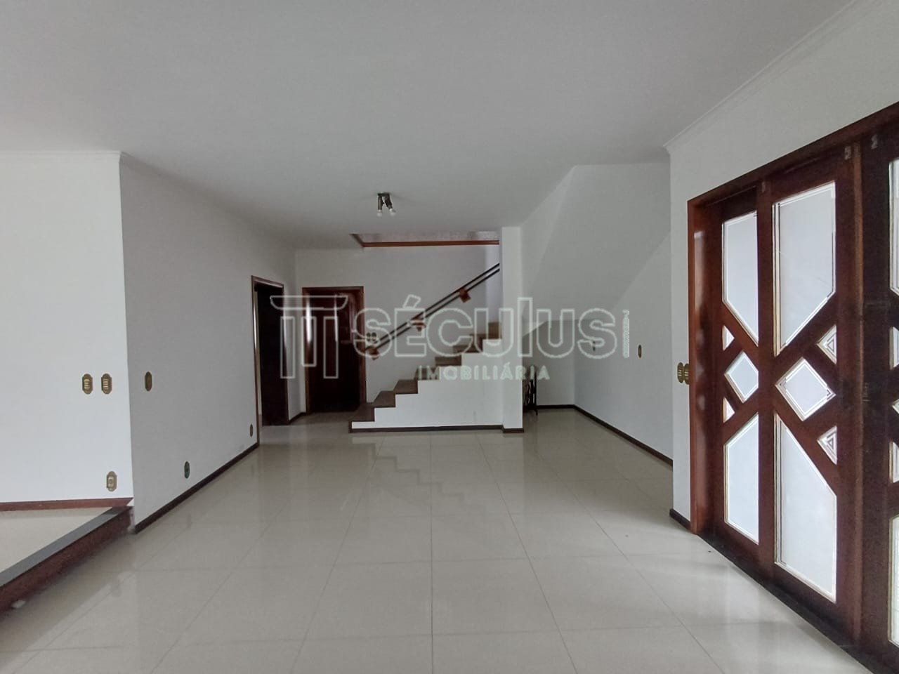 WhatsApp Image 2025-09-09 at 10.26.49.jpeg