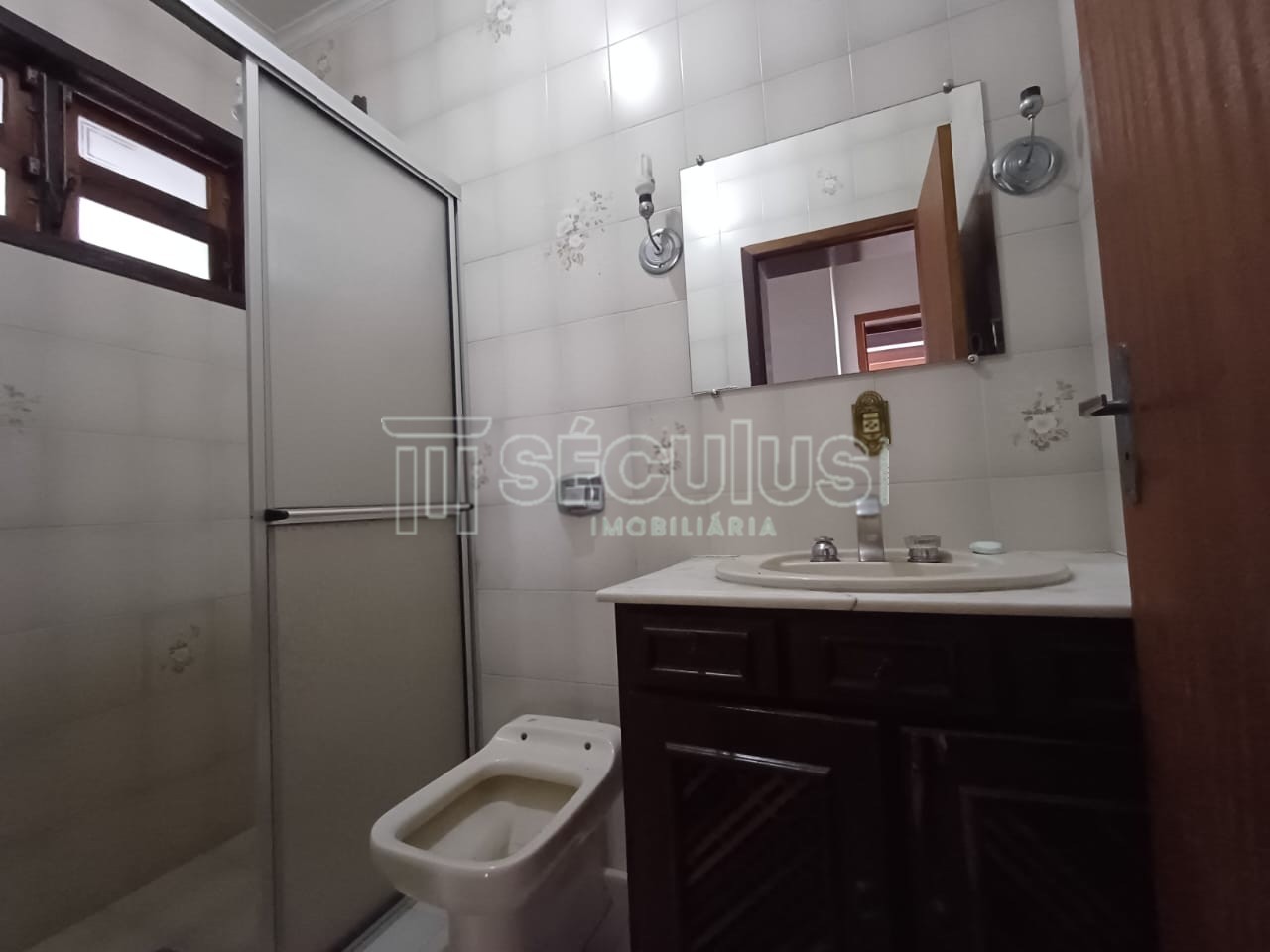 WhatsApp Image 2025-09-09 at 10.26.33 (2).jpeg