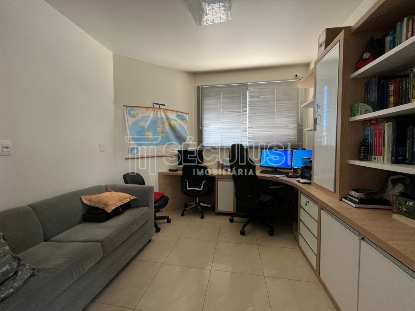 WhatsApp Image 2025-09-23 at 17.48.19 (2).jpeg