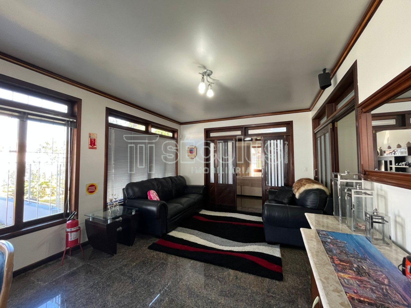 WhatsApp Image 2025-09-23 at 17.48.21.jpeg