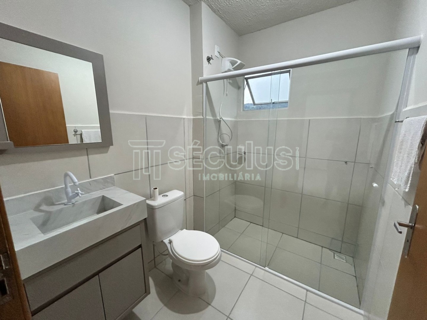 WhatsApp Image 2025-02-10 at 08.15.39 (2).jpeg