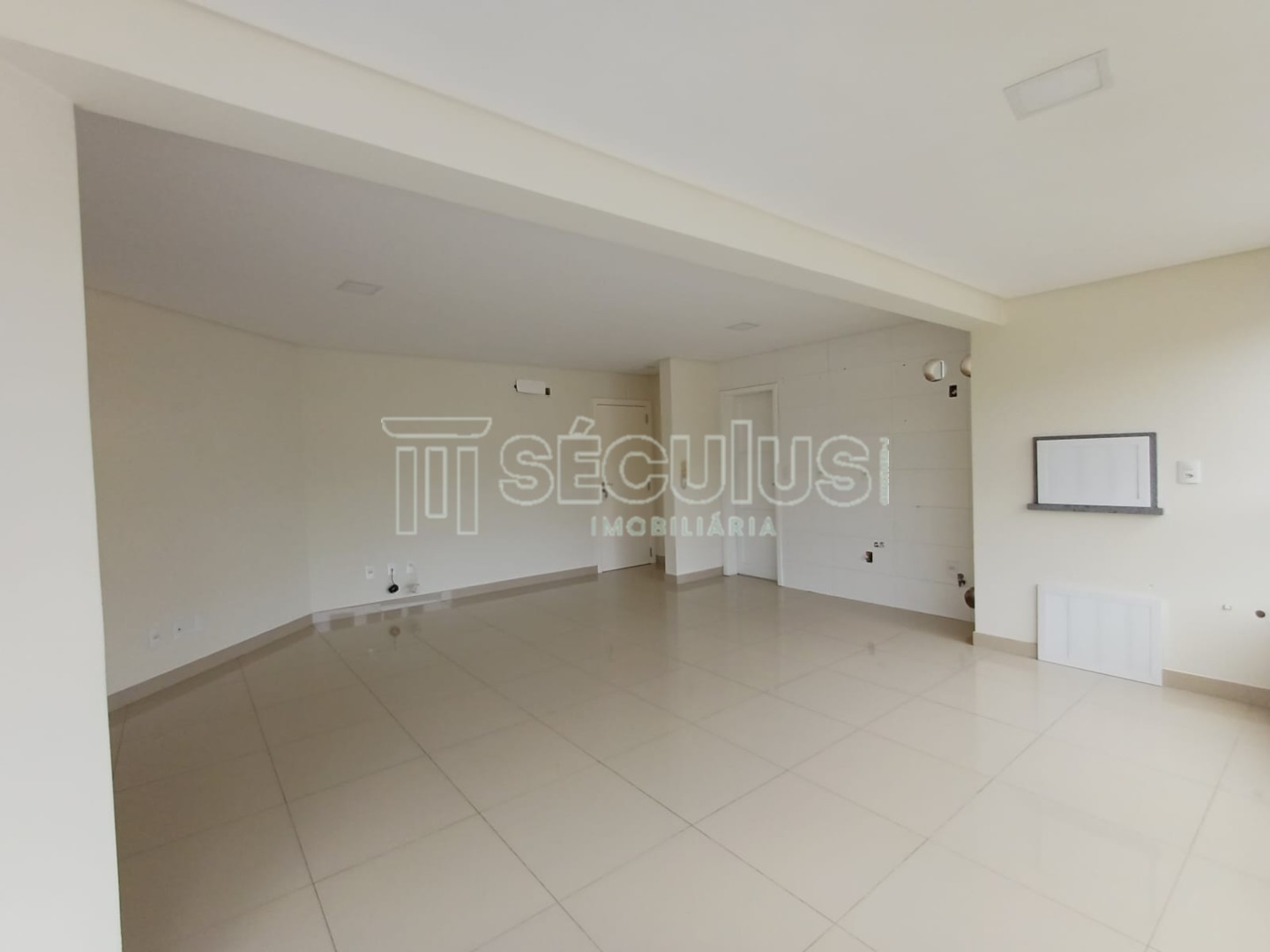 WhatsApp Image 2025-10-09 at 13.29.49.jpeg