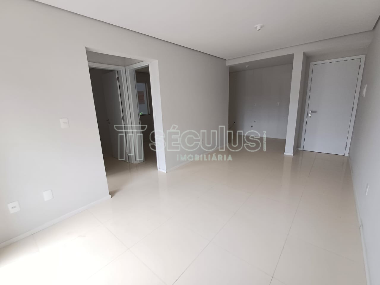 WhatsApp Image 2025-01-31 at 16.17.44 (2).jpeg