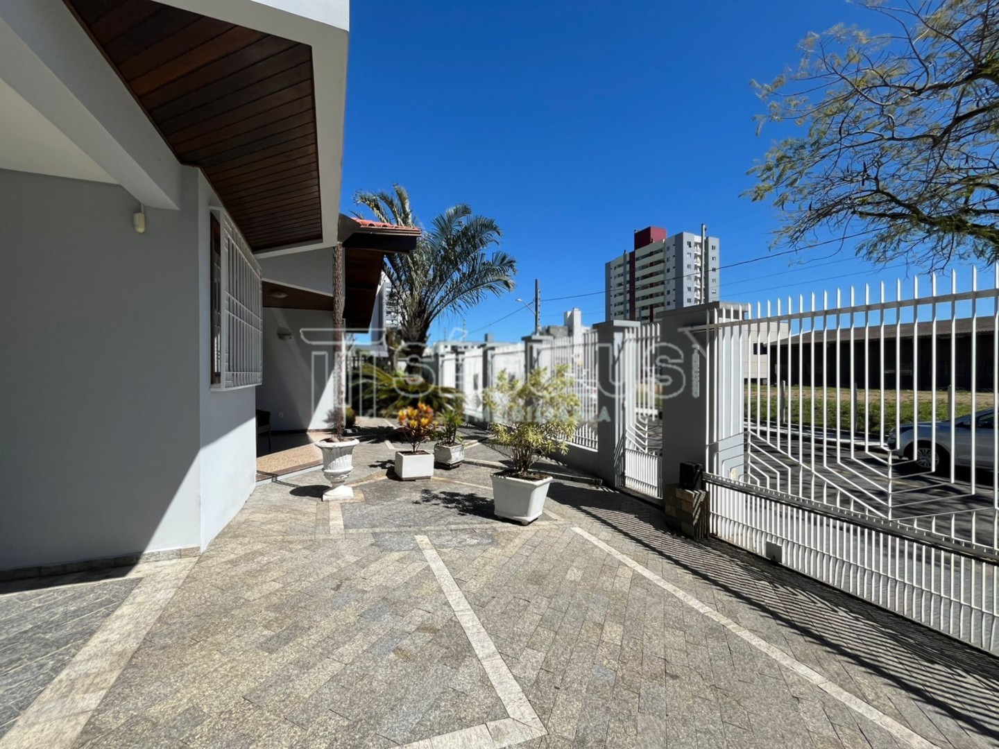 WhatsApp Image 2025-09-23 at 17.48.14 (1).jpeg