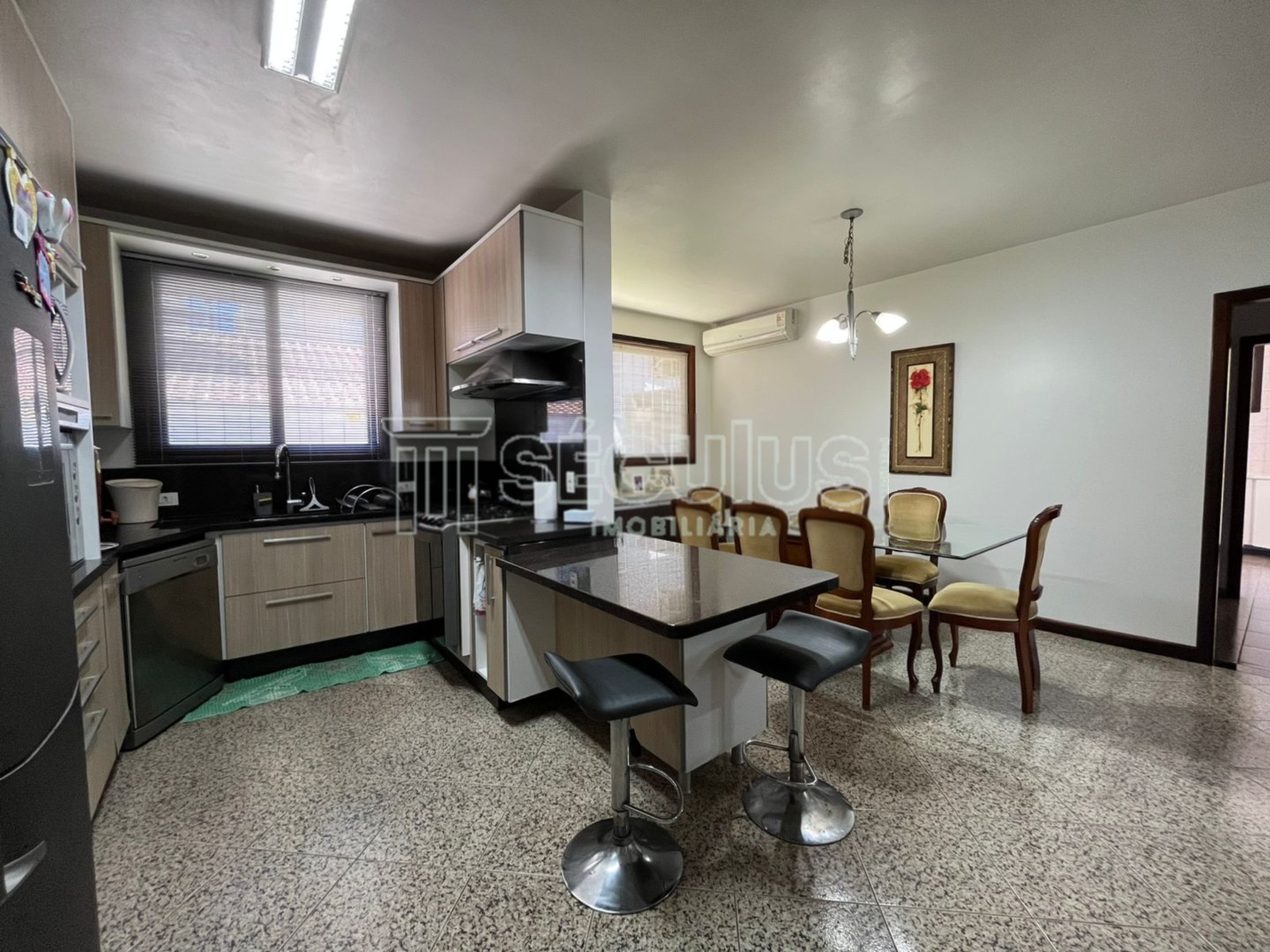 WhatsApp Image 2025-09-23 at 17.48.20.jpeg