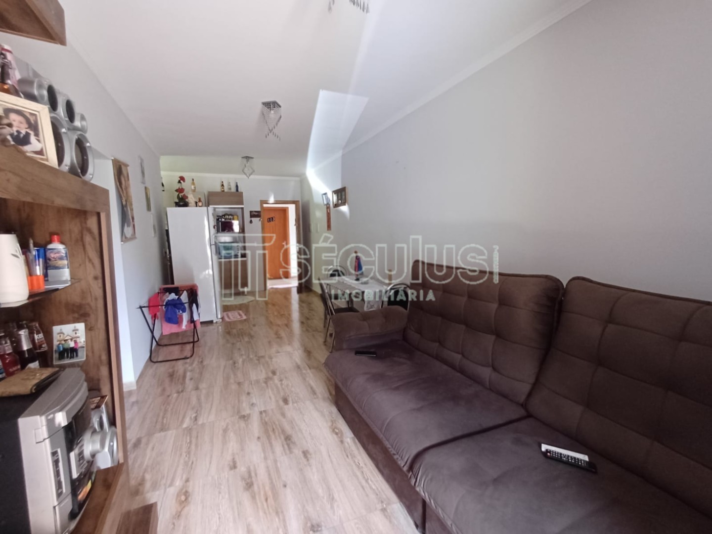 WhatsApp Image 2025-02-19 at 16.34.16 (1).jpeg