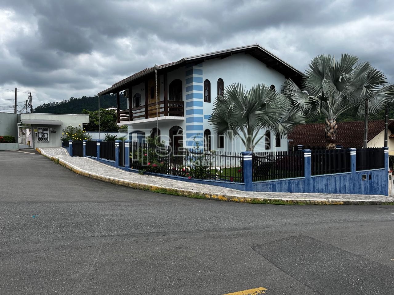 WhatsApp Image 2025-02-17 at 16.53.26 (3).jpeg