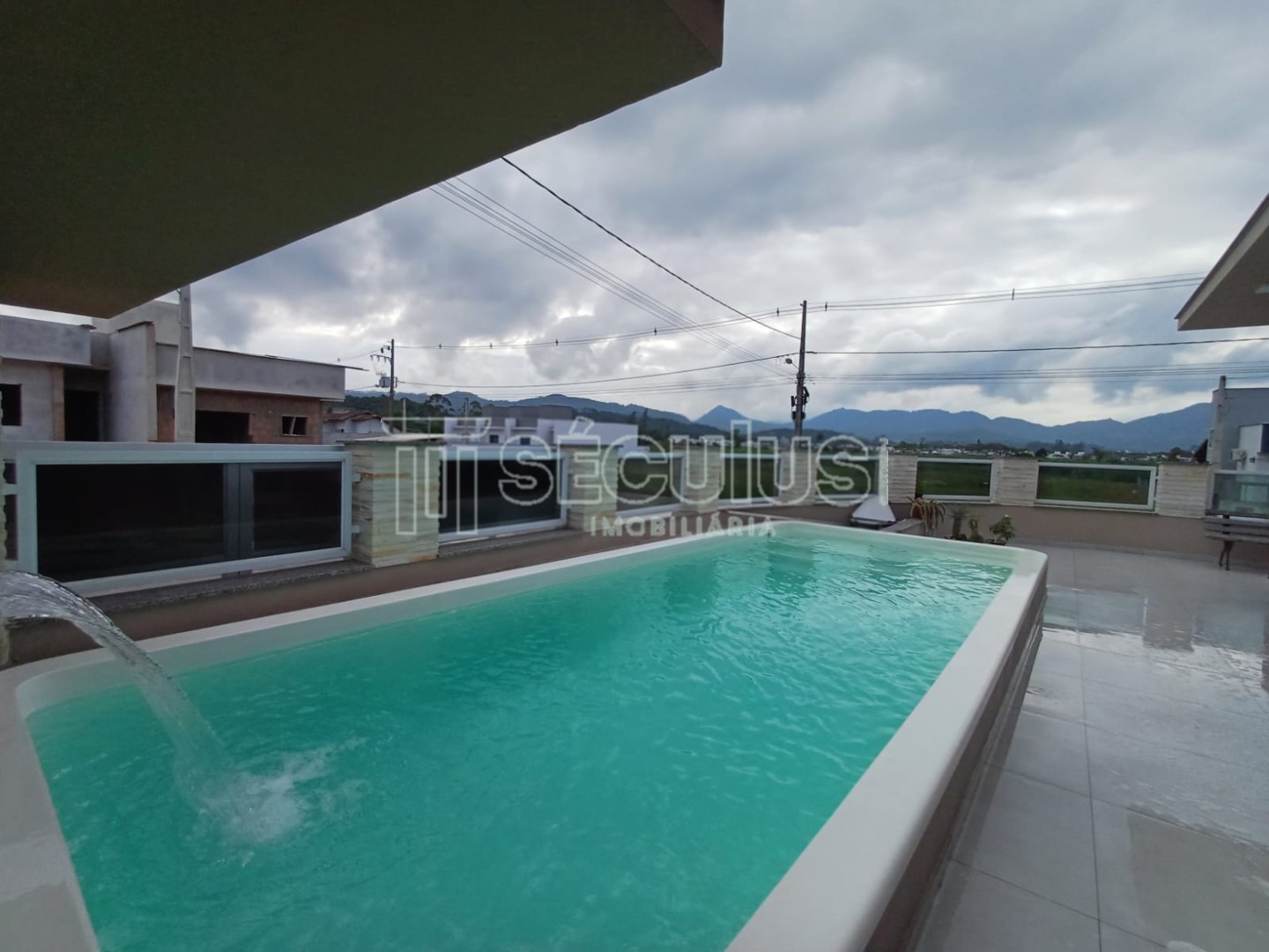 WhatsApp Image 2025-04-17 at 13.47.55 (1).jpeg