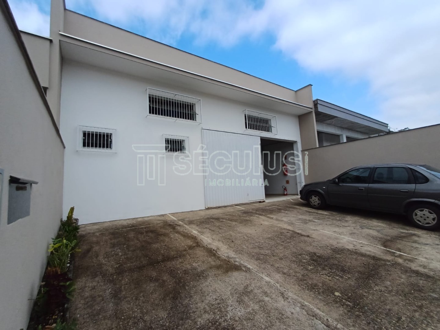 WhatsApp Image 2025-04-24 at 17.30.16.jpeg