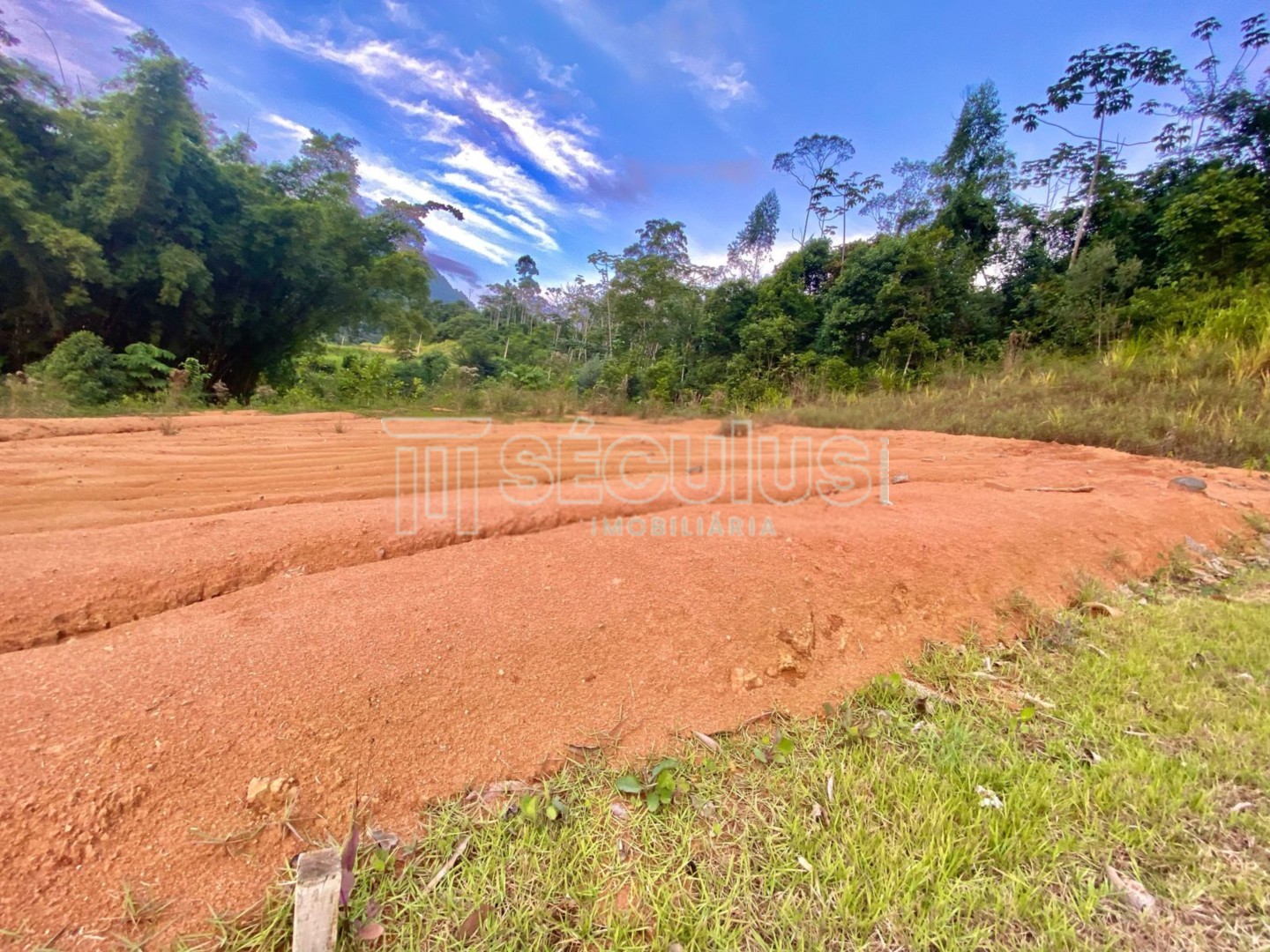 WhatsApp Image 2025-04-23 at 11.30.48 (2).jpeg