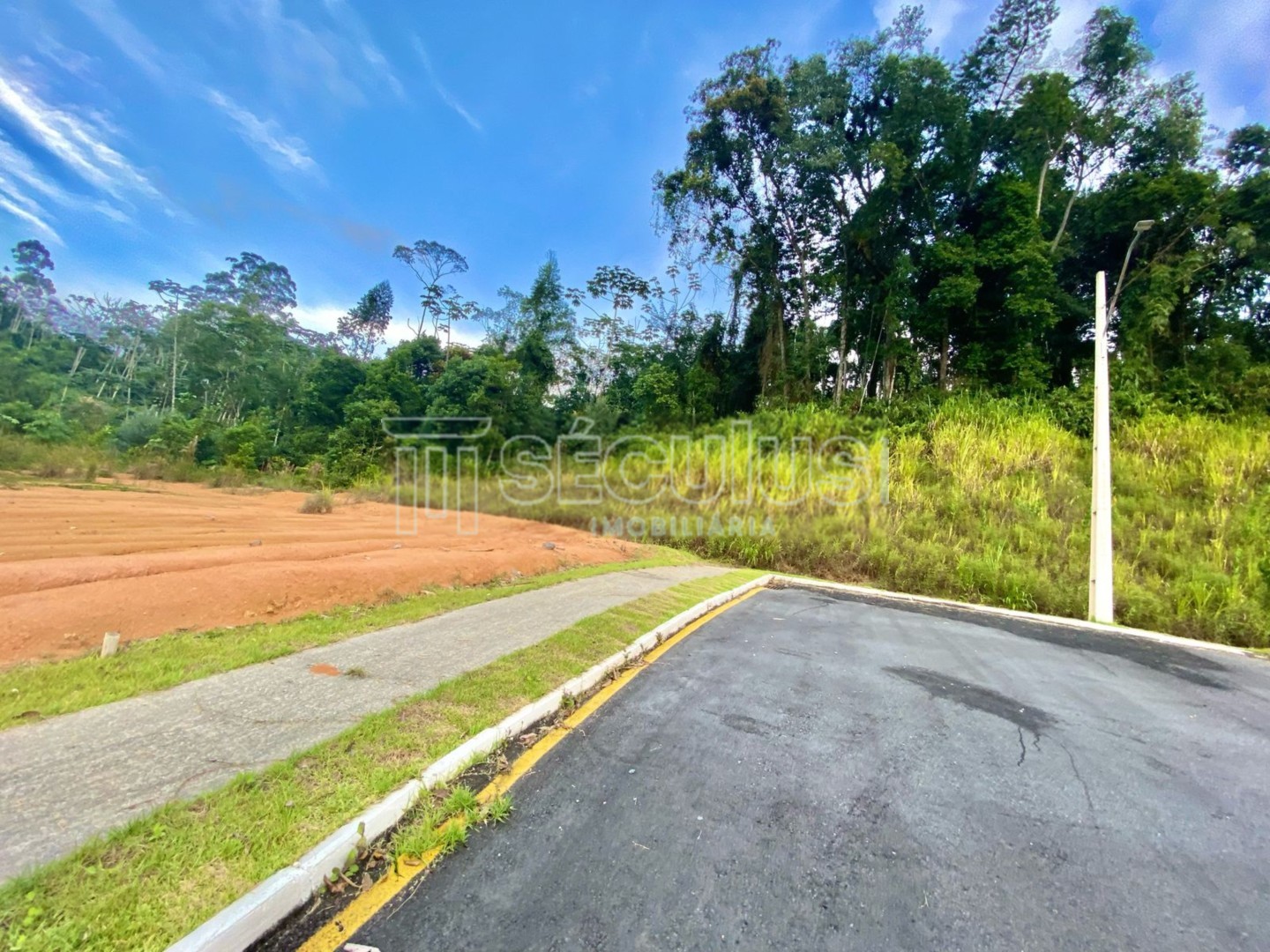 WhatsApp Image 2025-04-23 at 11.30.48.jpeg