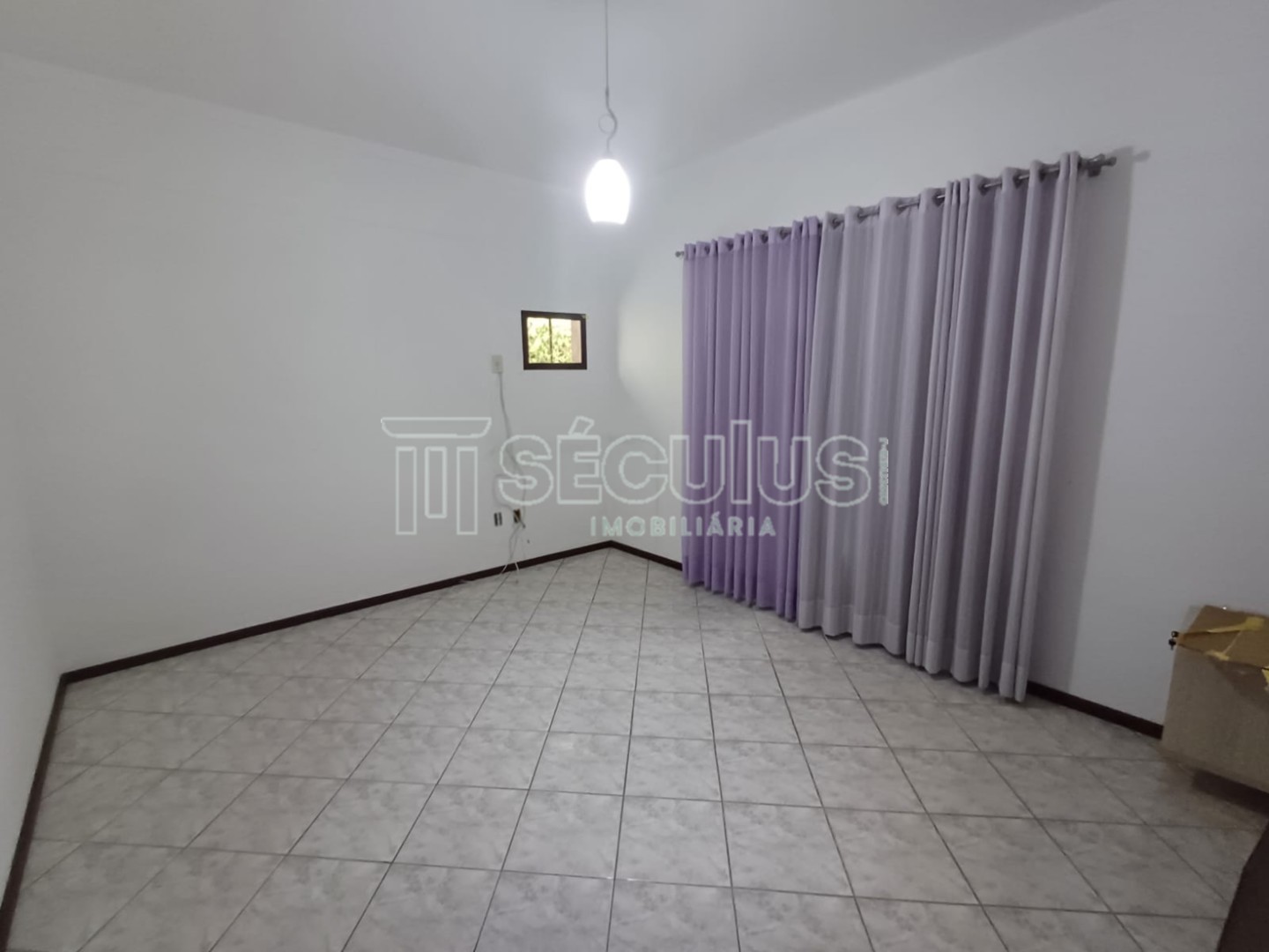 WhatsApp Image 2025-04-15 at 14.30.50 (1).jpeg