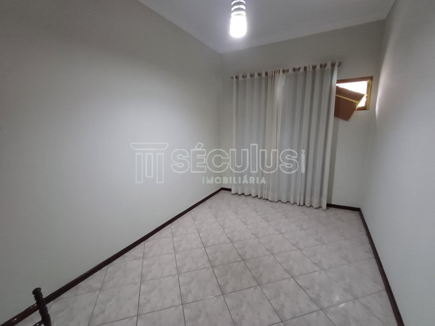 WhatsApp Image 2025-04-15 at 14.30.53 (1).jpeg