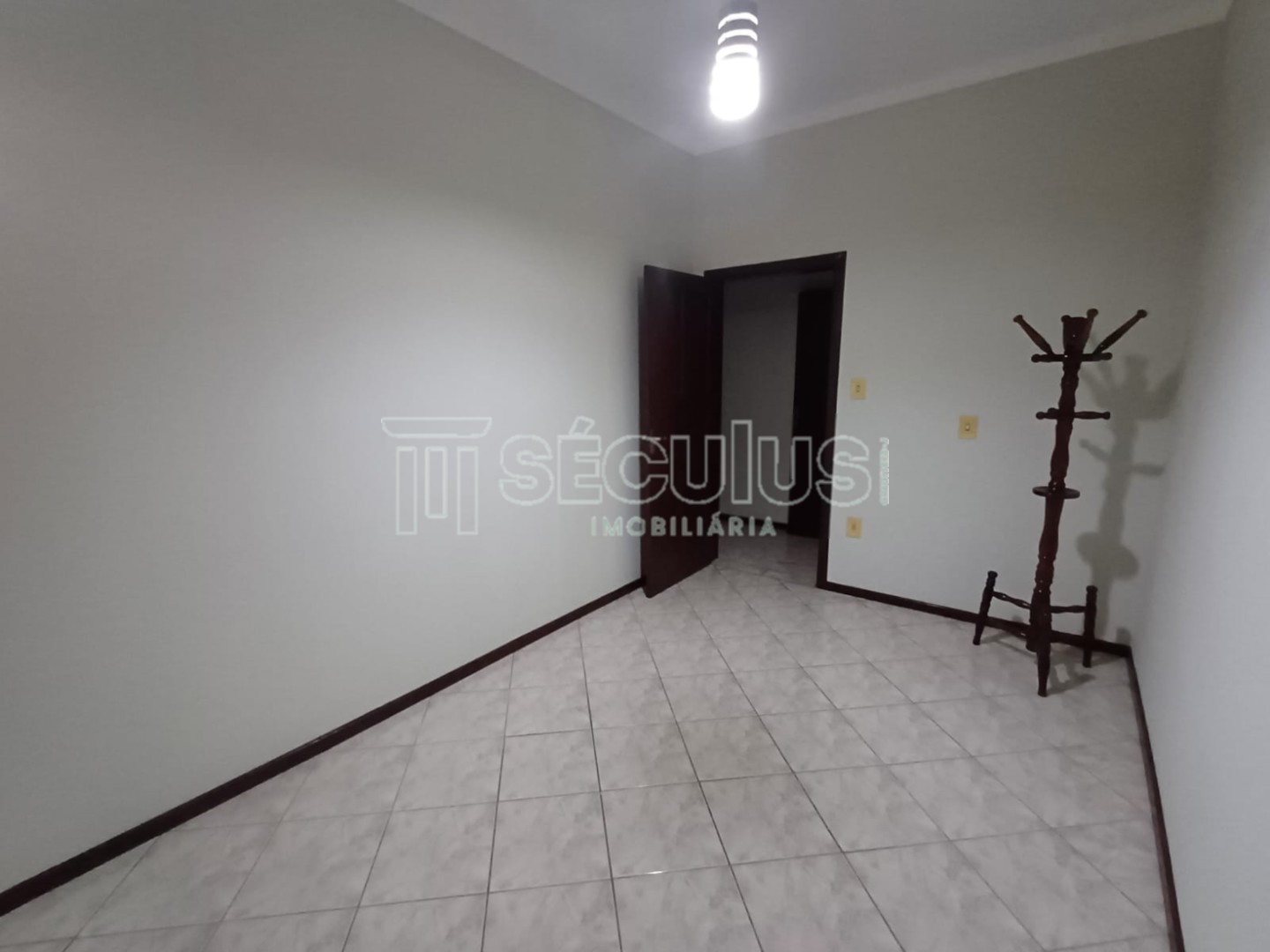 WhatsApp Image 2025-04-15 at 14.30.53 (2).jpeg