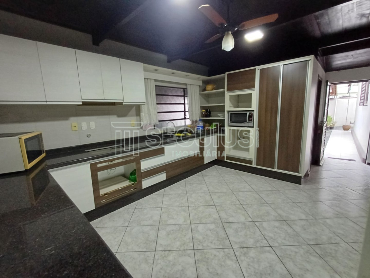 WhatsApp Image 2025-04-15 at 14.30.59 (2).jpeg