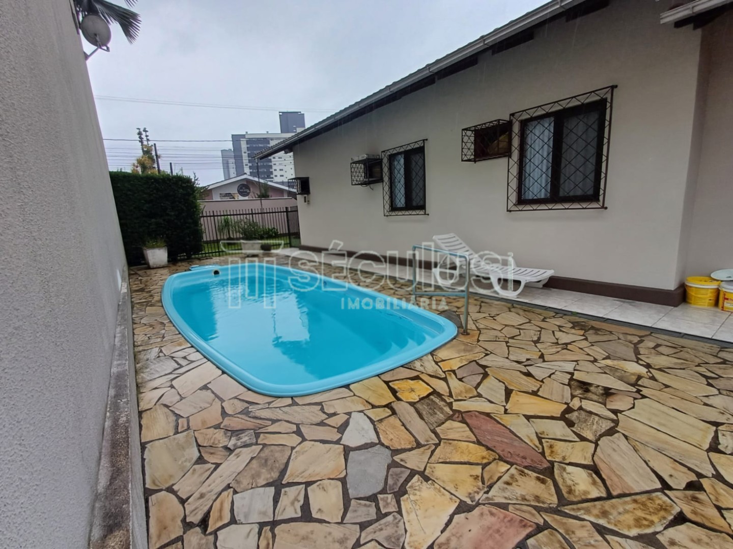 WhatsApp Image 2025-04-15 at 14.31.01 (1).jpeg