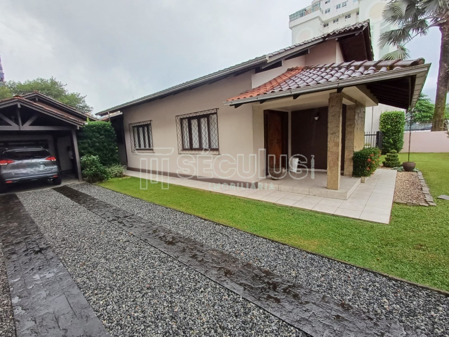 WhatsApp Image 2025-04-15 at 15.12.19.jpeg