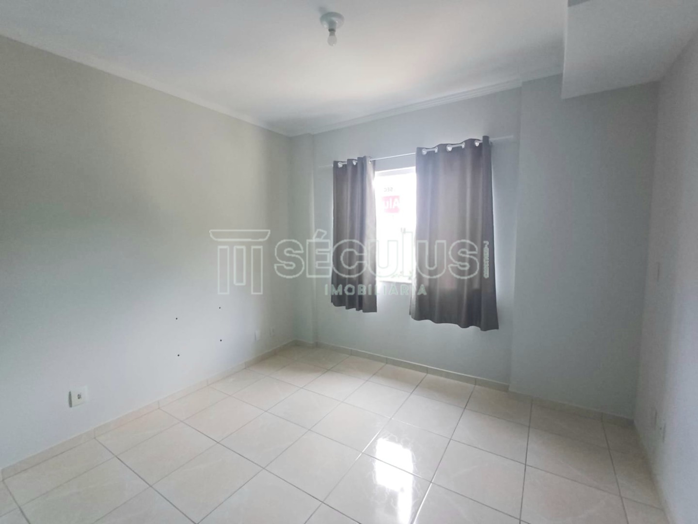 WhatsApp Image 2025-03-27 at 17.31.00 (1).jpeg