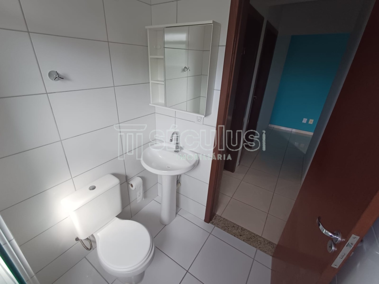 WhatsApp Image 2025-03-27 at 17.31.33 (1).jpeg