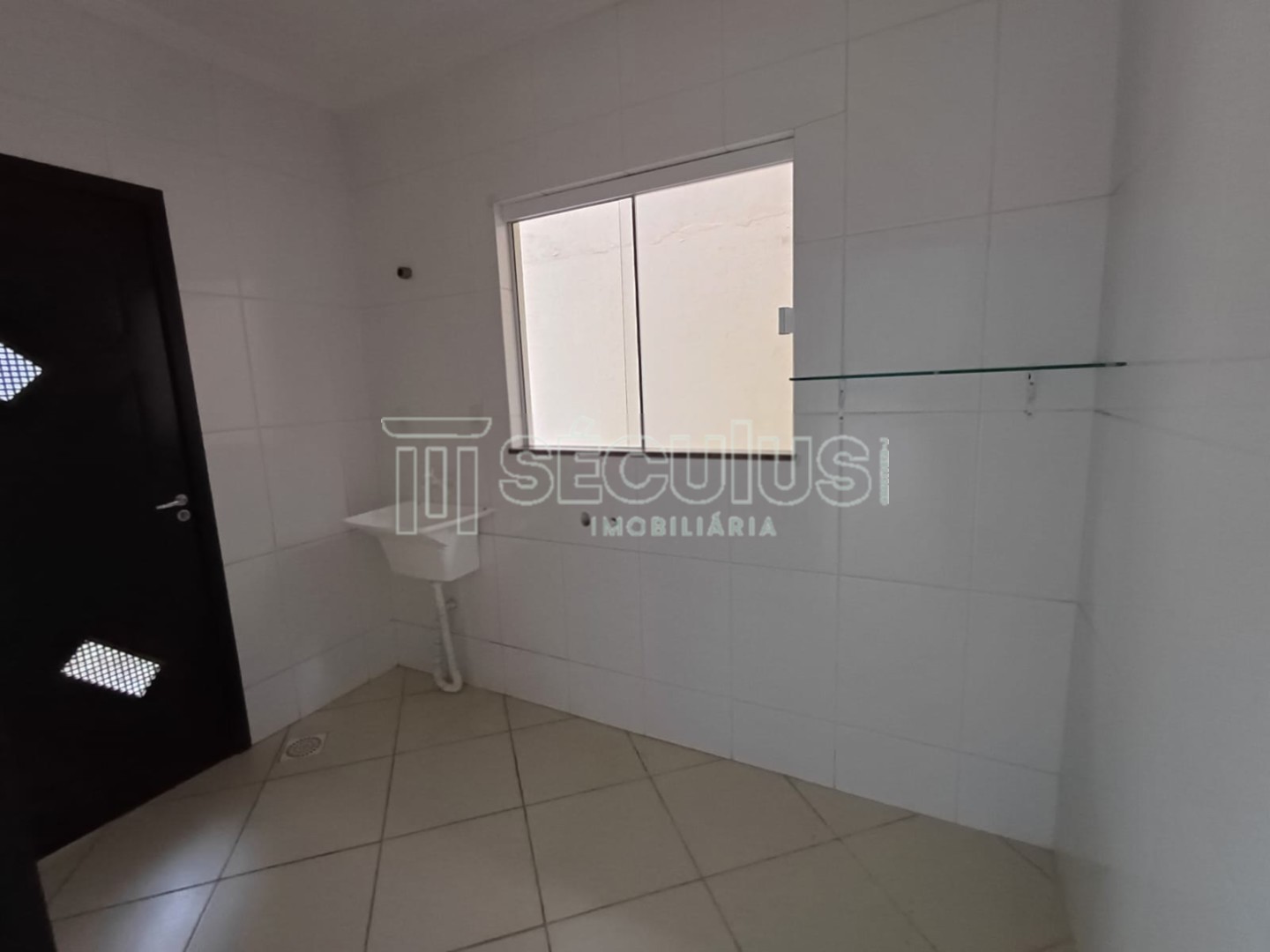 WhatsApp Image 2024-07-30 at 10.47.50 (1).jpeg