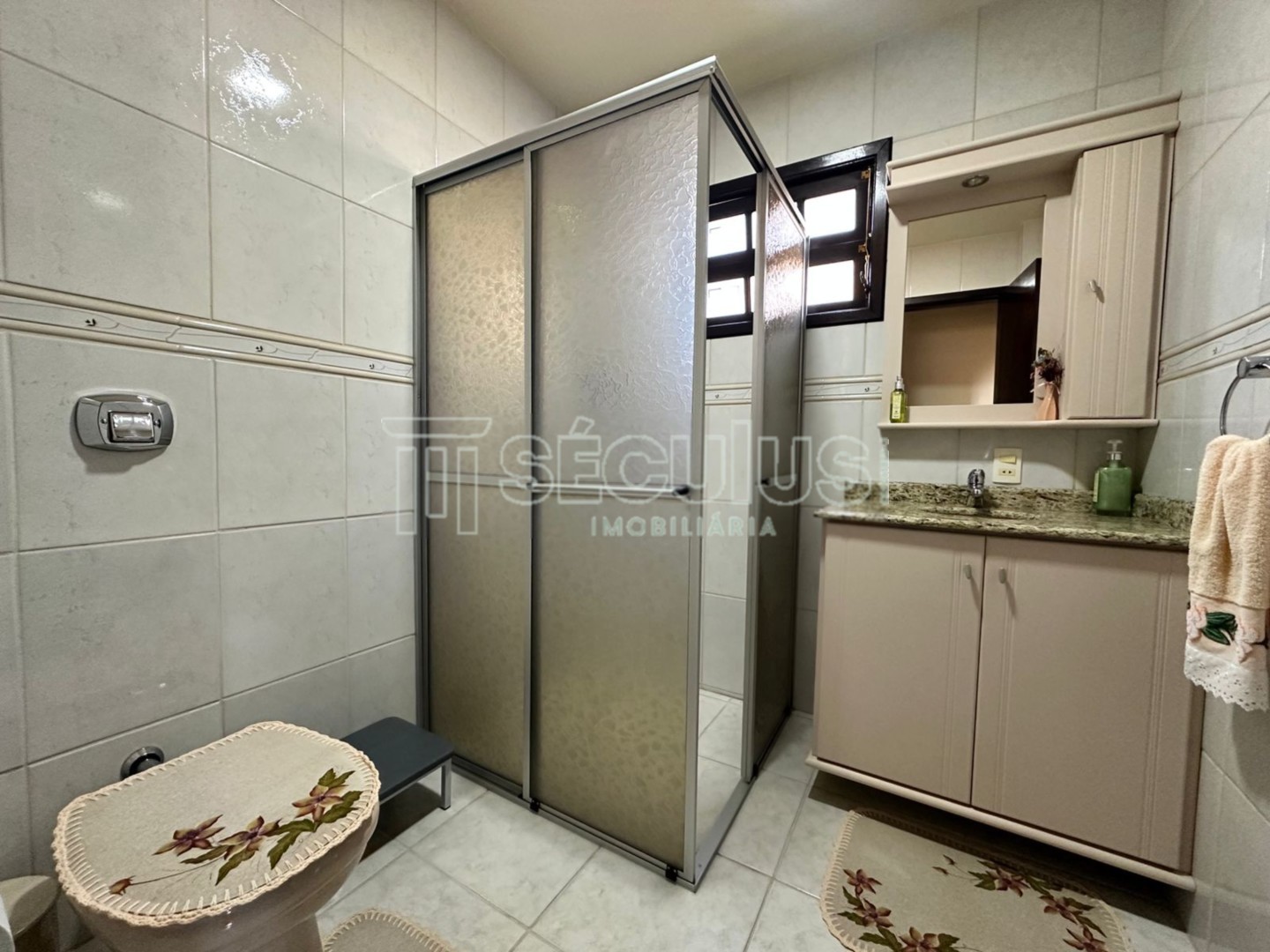 WhatsApp Image 2025-06-26 at 14.37.57 (2).jpeg