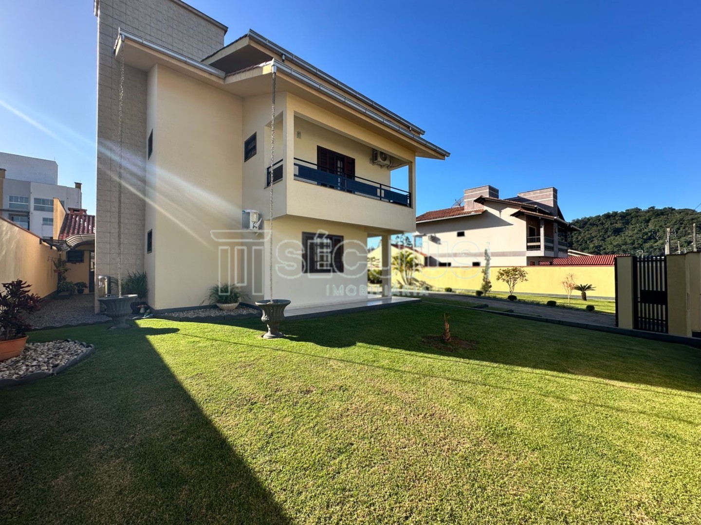 WhatsApp Image 2025-06-26 at 14.38.22 (1).jpeg