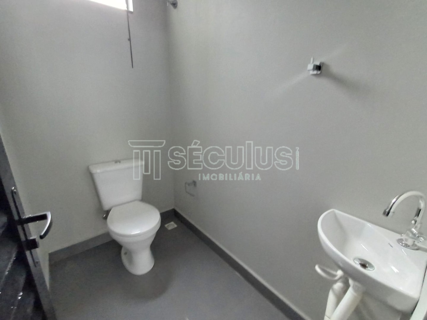 WhatsApp Image 2024-09-13 at 17.09.55 (1).jpeg