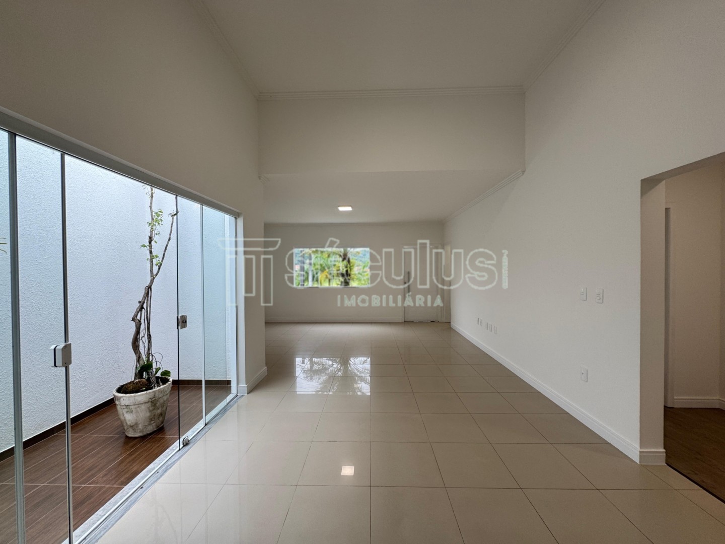 WhatsApp Image 2025-07-11 at 14.07.39 (9).jpeg