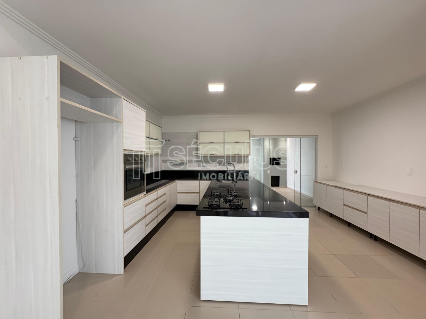 WhatsApp Image 2025-07-11 at 14.07.39 (12).jpeg