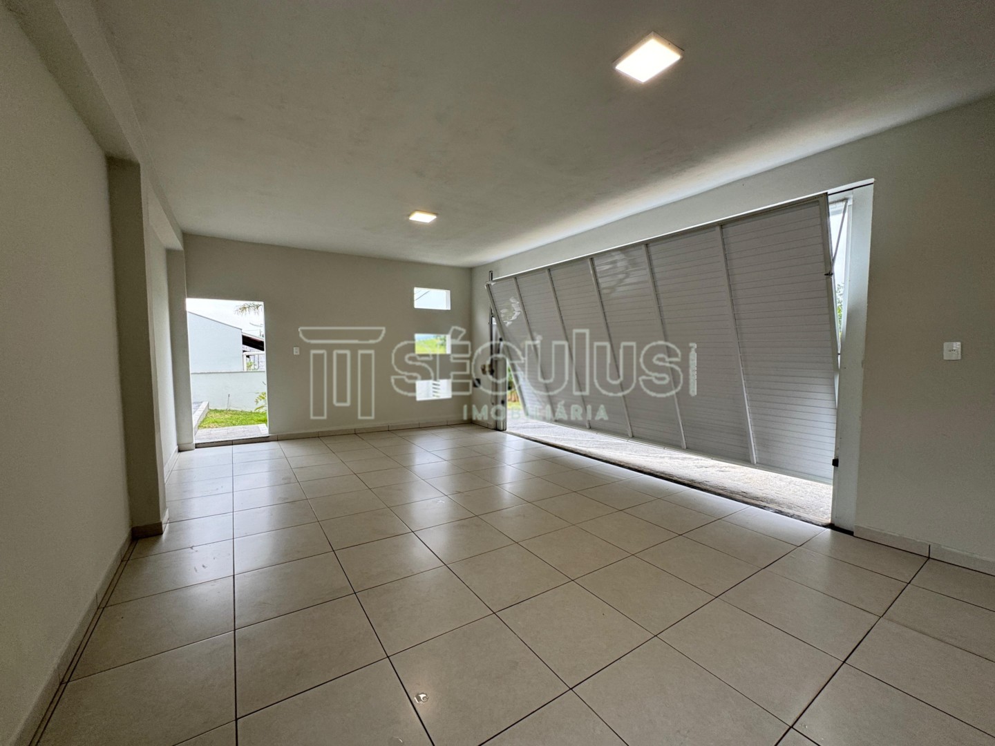 WhatsApp Image 2025-07-11 at 14.07.40 (13).jpeg