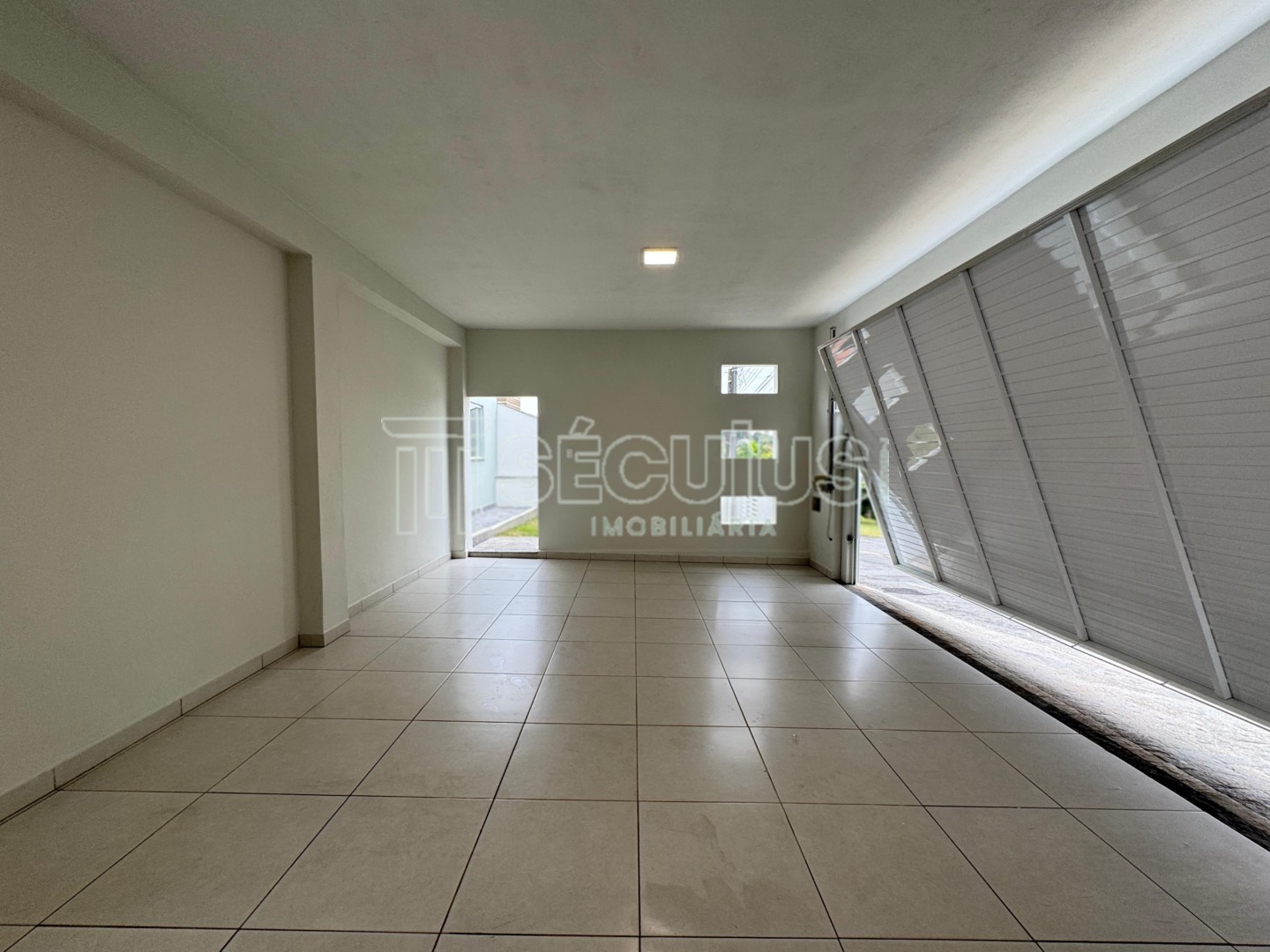 WhatsApp Image 2025-07-11 at 14.07.40 (14).jpeg