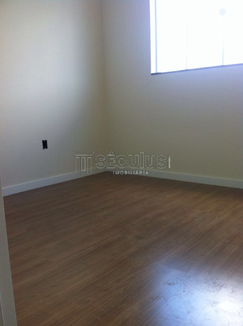 22fbf7bfbe46cc2044b88dc3b005a8b9.jpg