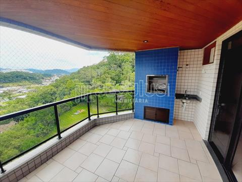 Apartamento para locacao no Centro em Jaragua do Sul com 184m² por R$ 5.555,55