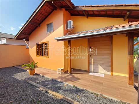 Casa Residencial para venda no Jaragua Esquerdo em Jaragua do Sul com 370m² por R$ 680.000,00