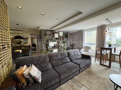 Apartamento para venda no Centro em Jaragua do Sul com 153m² por R$ 815.000,00