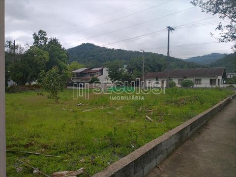 Terreno para venda no Barra do Rio Cerro em Jaragua do Sul com 897m² por R$ 1.100.000,00