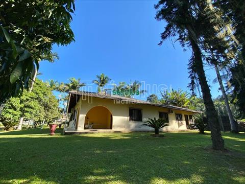 Casa Residencial para venda no Chico de Paulo em Jaragua do Sul com 250m² por R$ 2.600.000,00