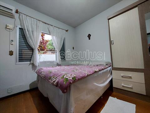 Casa Residencial para venda no Vila Lenzi em Jaragua do Sul com 157m² por R$ 1.000.000,00