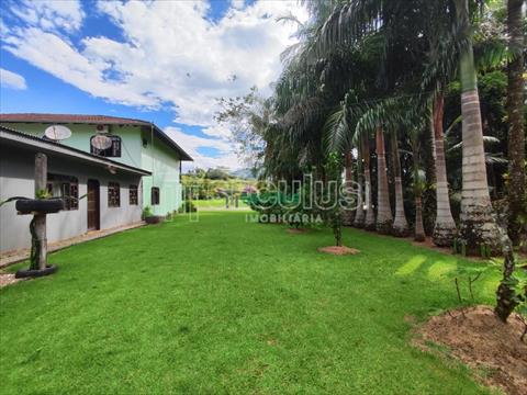 Terreno para venda no Centro em Schroeder com 3,770m² por R$ 2.500.000,00