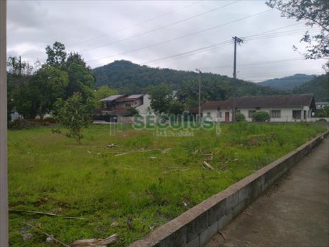 Terreno para venda no Barra do Rio Cerro em Jaragua do Sul com 897m² por R$ 1.100.000,00