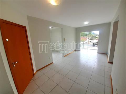 Apartamento para locacao no Amizade em Guaramirim com 66m² por R$ 2.333,33