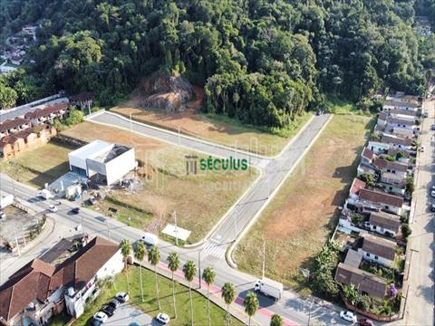 Terreno para venda no Vieira em Jaragua do Sul com 312m² por R$ 312.000,00
